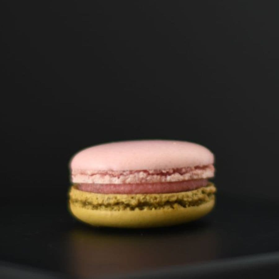 Fraise Basilic - Macaronnerie La parisienne Freiburg im Breisgau